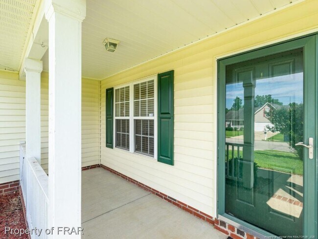 Building Photo - 239 Van Buren Dr