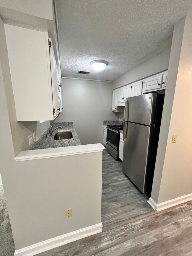 Foto del edificio - 575 Heritage Ct