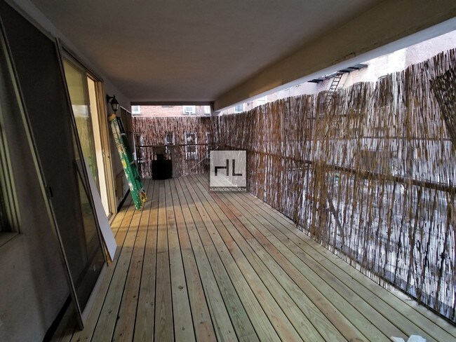 Foto del edificio - 955 Coney Island Ave