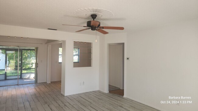 Foto del edificio - 3 bedroom 2 bath Ormond beach
