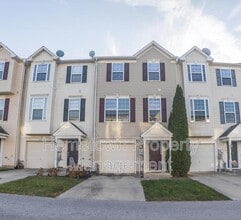 Building Photo - 4121 Trabert Ct