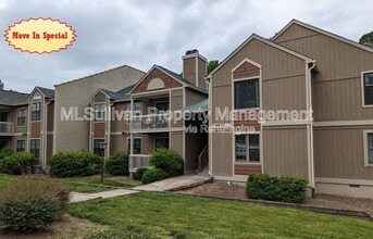 Building Photo - 3700 Chimney Ridge Pl
