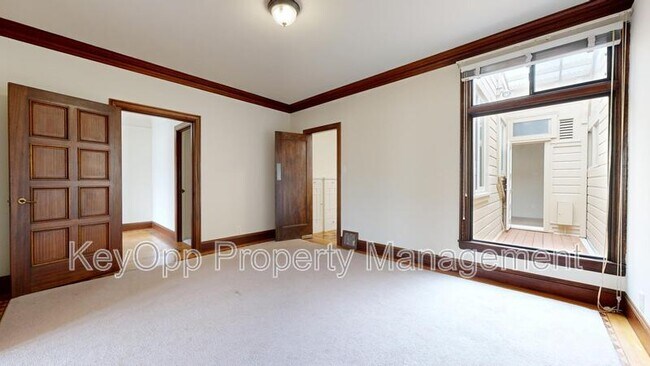Foto del edificio - 1582 21st Ave