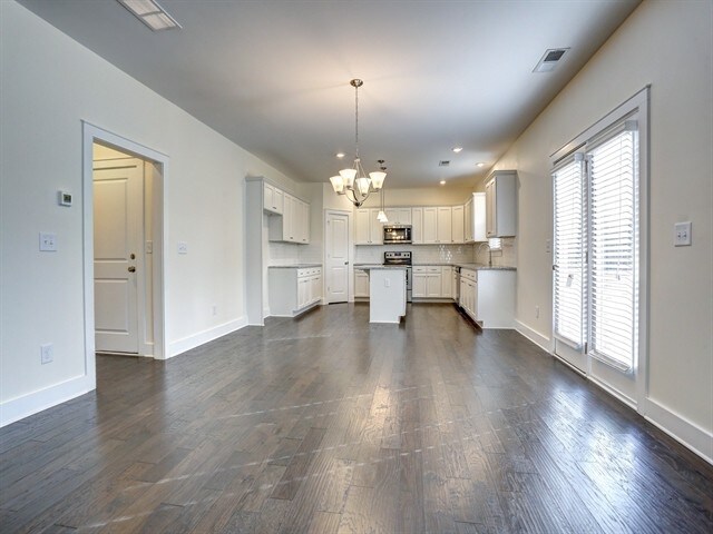 Building Photo - 103 Haeven Trail