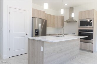 Building Photo - 1125 Jabara Cir