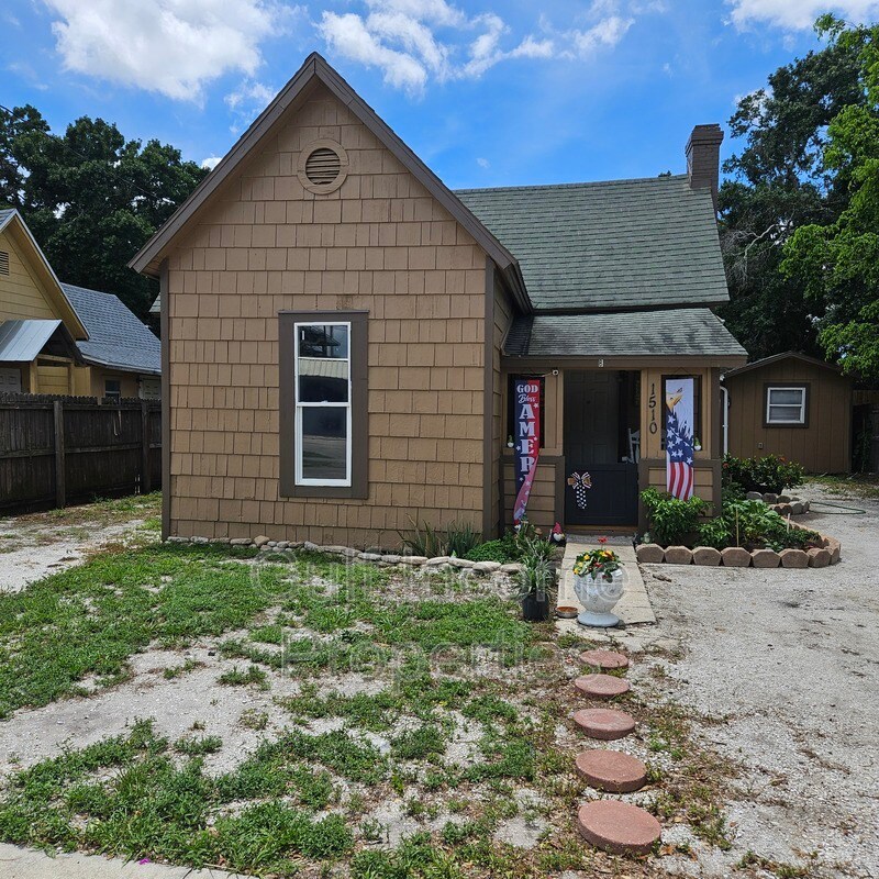 Photo - 1510 10th Street West - C