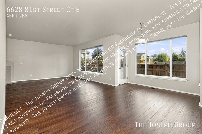 Foto del edificio - 6628 81st St Ct E