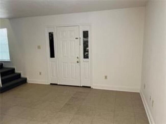 Sala de estar - 228 Jewel St