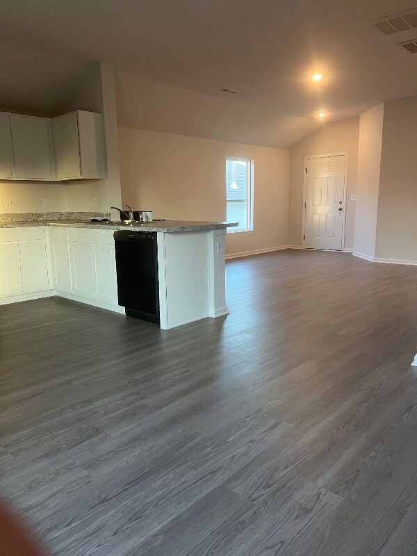 Foto del edificio - 2113 Brook Ridge Ct