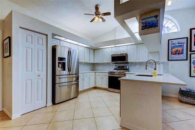 Foto del edificio - 4967 162nd Ave N