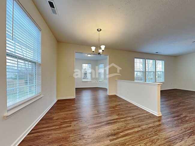 Foto del edificio - 16250 Milhousen Trail