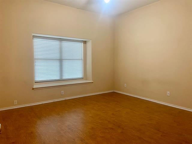 Building Photo - 10324 Darkwood Dr