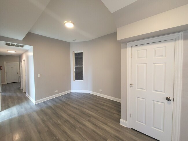 Foto del edificio - 6522 S Ellis Ave