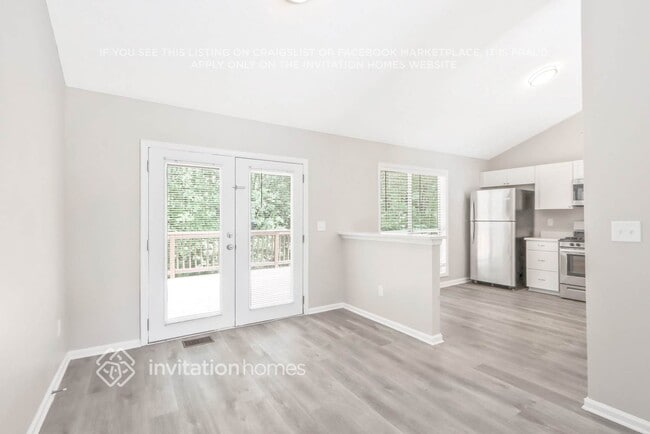 Building Photo - 731 Marble Arch Ave