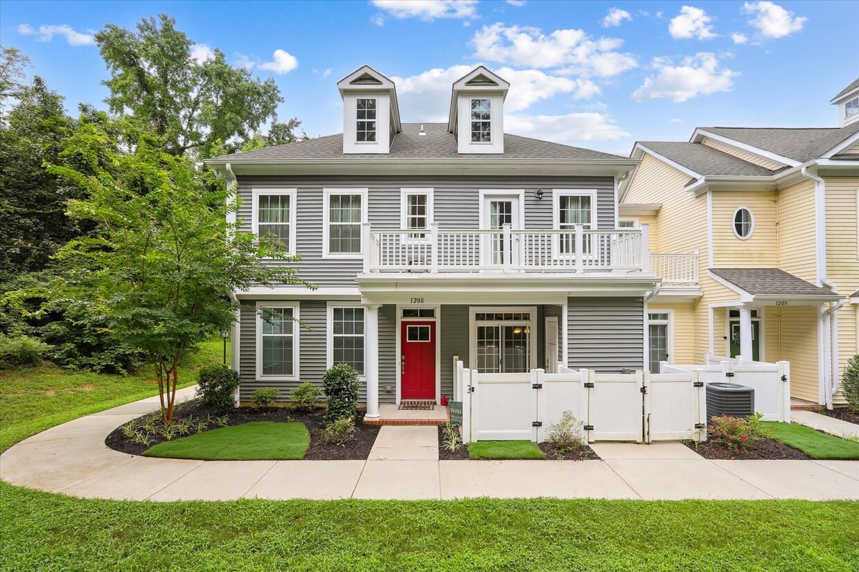 Photo - 1208 Kings Land Court (Williamsburg, VA)