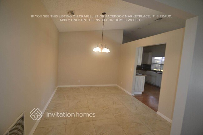 Foto del edificio - 280 NW 121st Terrace