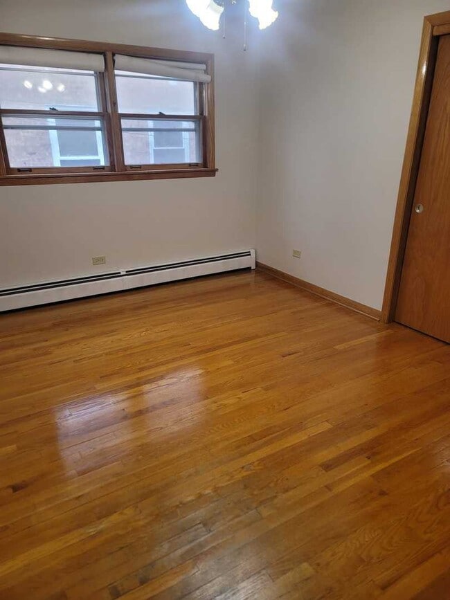 Building Photo - 8205 S Spaulding Ave