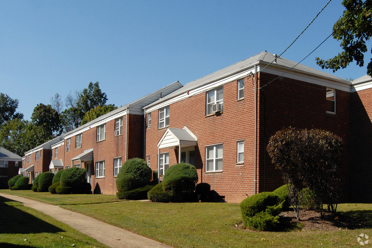 Foto principal - Old Post Road Apartments