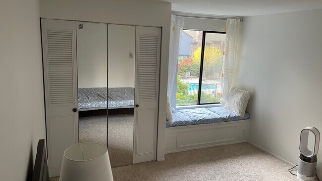 Foto del edificio - 1035 156th Ave NE