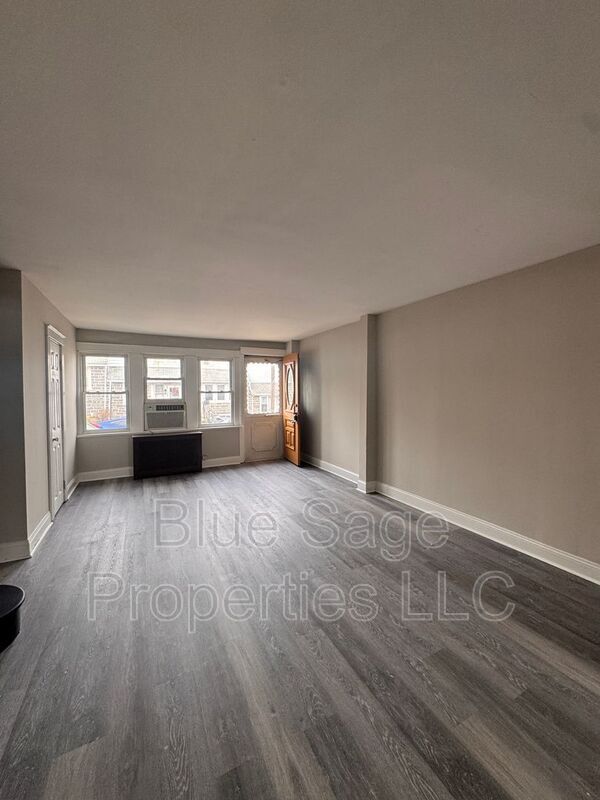 Building Photo - 145 N Madison Ave