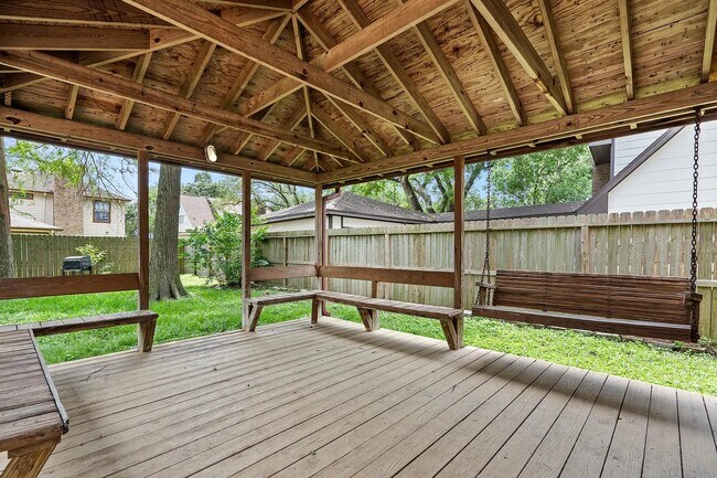 Foto del edificio - 604 Lochnell Dr