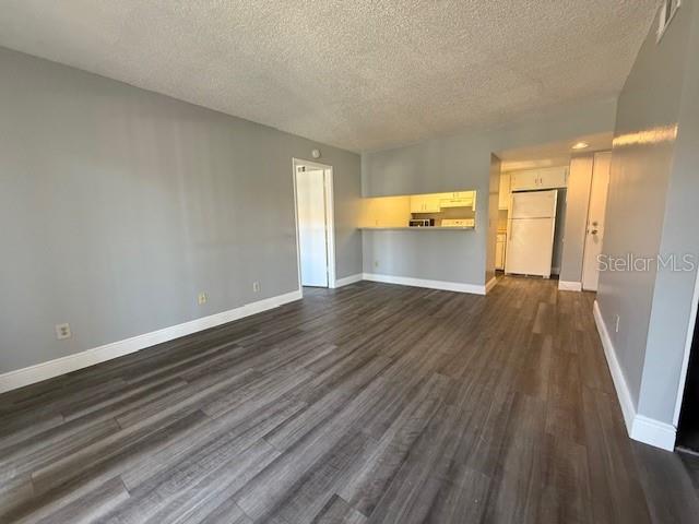 Foto del edificio - 1656 Sunny Brook Ln
