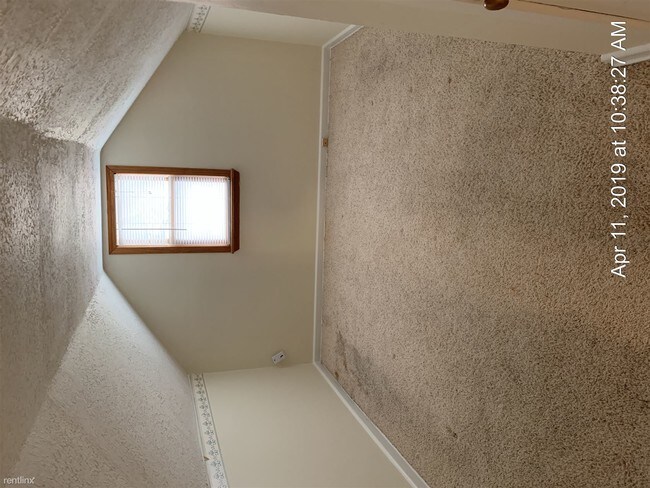 Building Photo - 3 br, 1 bath House - 2186 Coolridge Rd