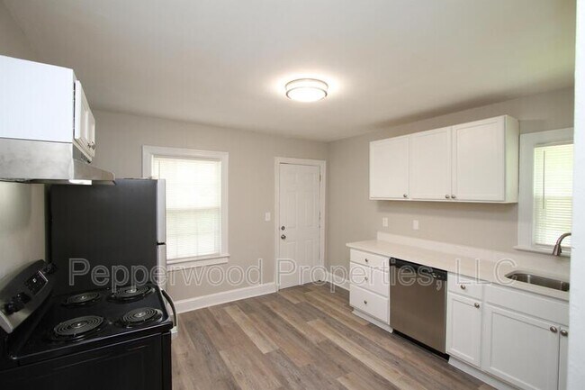 Foto del edificio - 228 S Hampton Dr