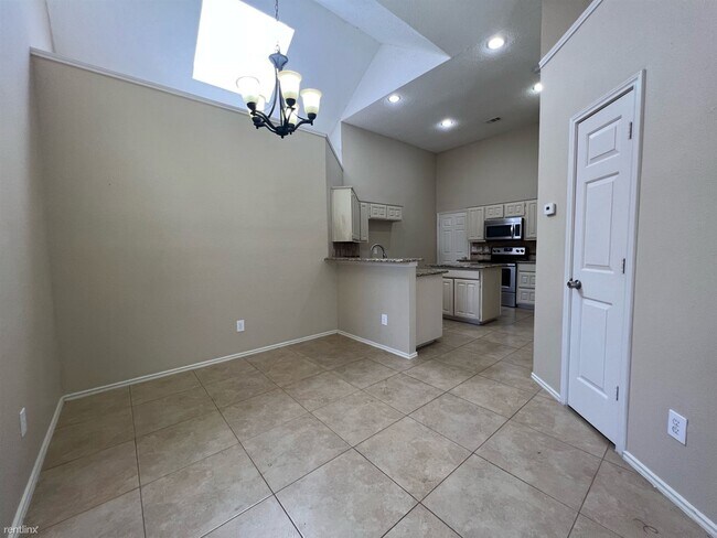 Building Photo - 3 br, 2 bath House - 927 Golden Grove Dr
