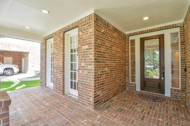 Foto del edificio - 6015 Shady Alcove Ct