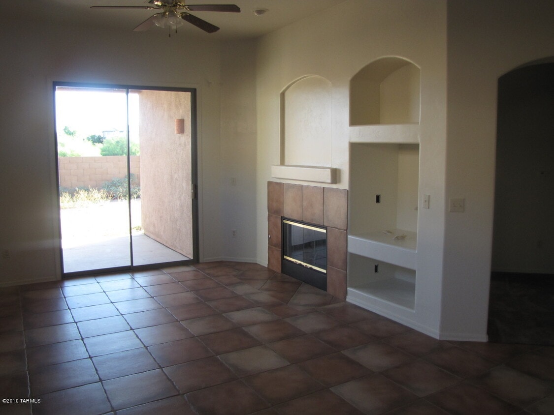 625 E Pima Meadows Dr, Vail, AZ 85641 House Rental in Vail, AZ