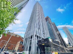Building Photo - 1 Yorkville Ave