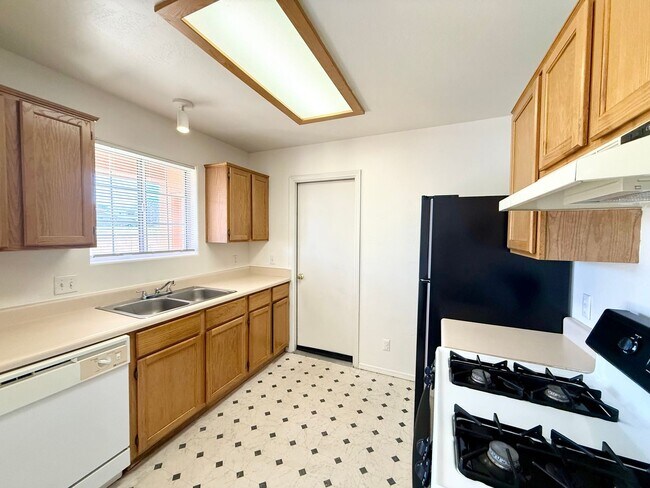 Foto del edificio - 4461 N Moccasin Cir