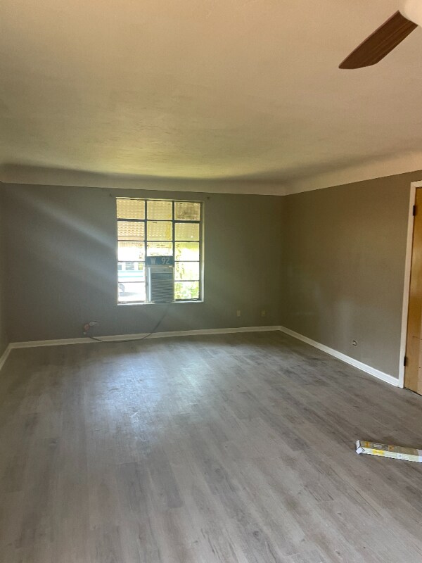 Foto del edificio - 4233 Ridge Rd