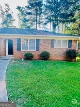 Building Photo - 497 Charleston Ln