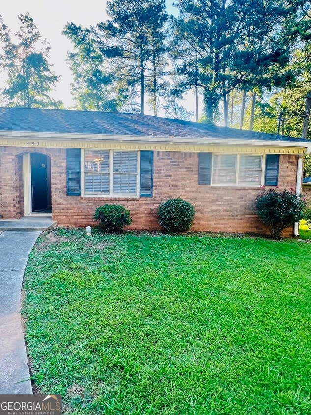 Foto principal - 497 Charleston Ln