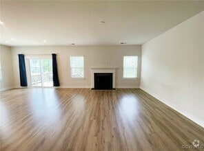 Building Photo - 6331 Sagamore Way