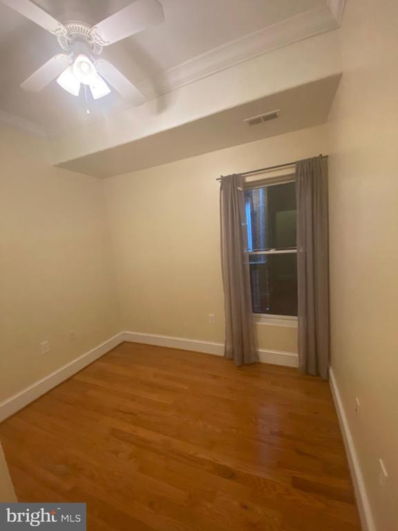 Foto del edificio - 32 Q St NW