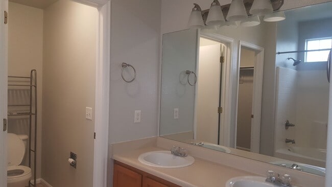Foto del edificio - 3 Bedroom Ranch