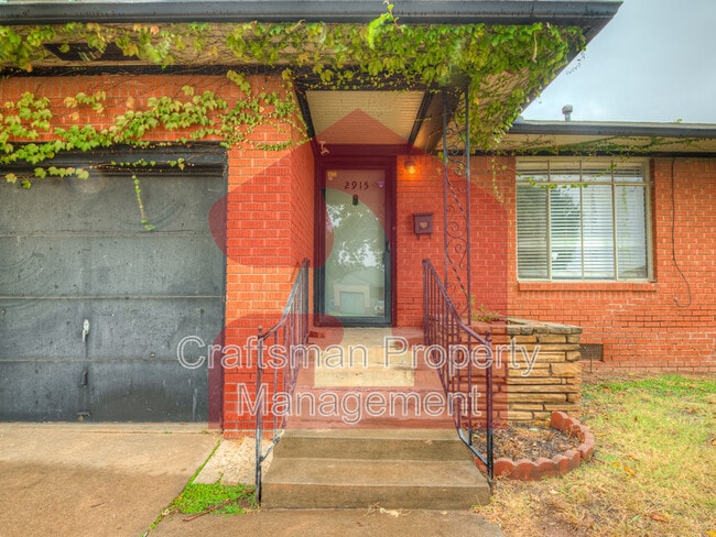 Building Photo - 2915 NW 72nd St