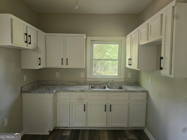 Foto del edificio - 503 Tennessee St