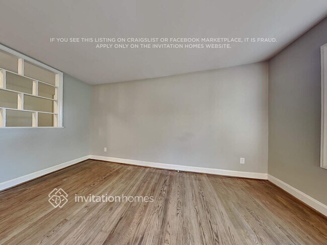 Foto del edificio - 1828 Archdale Dr