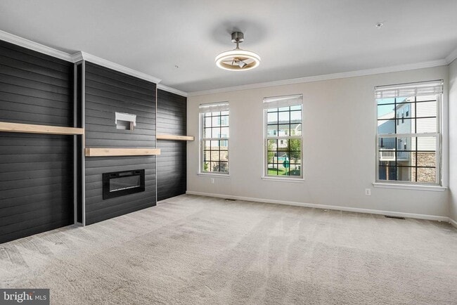 Foto del edificio - 6325 Posey St