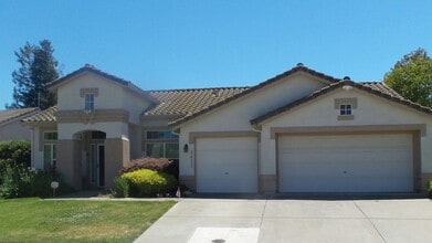 Building Photo - 4412 Moreau Ct