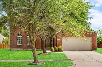 Building Photo - 1738 Rock Ridge Dr