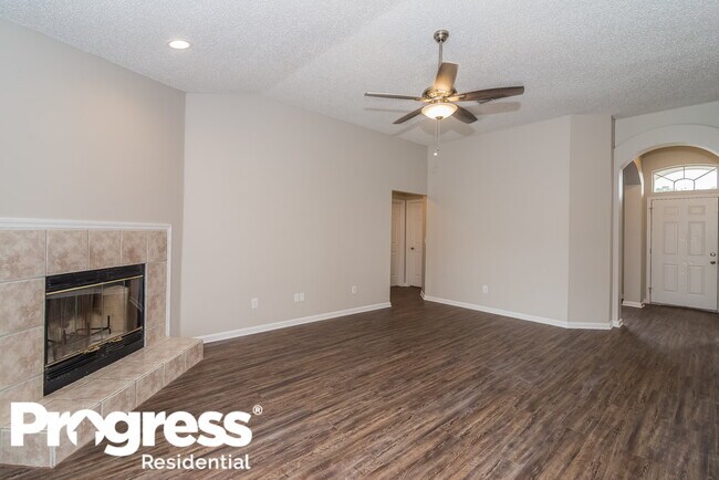 Building Photo - 7955 Ortega Bluff Pkwy