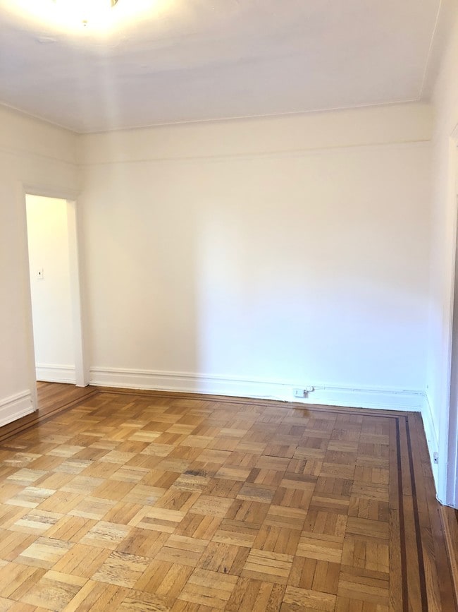 Building Photo - 140 Bay Ridge Pkwy