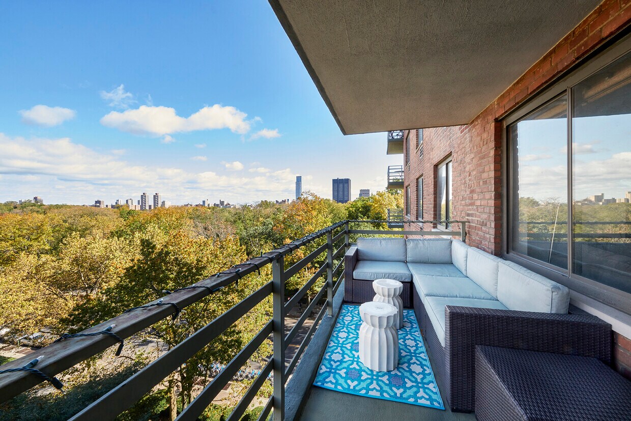 372 Central Park West Unit 8B, New York, NY 10025 Room for Rent in