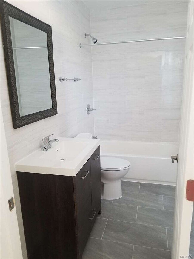 Foto del edificio - 101-49 123rd St