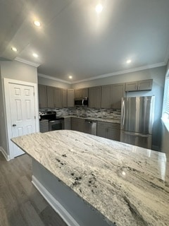 408 #3 Kiotchen counter bar - Armada Rd. Apartments